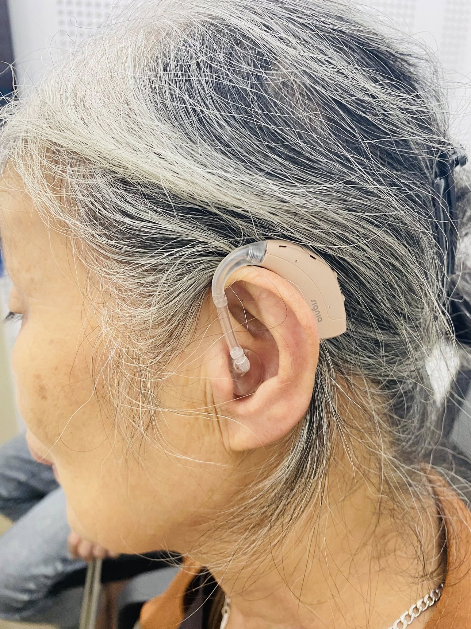 Máy trợ thính dễ sử dụng và nhiều lợi ích hơn bạn nghĩ!