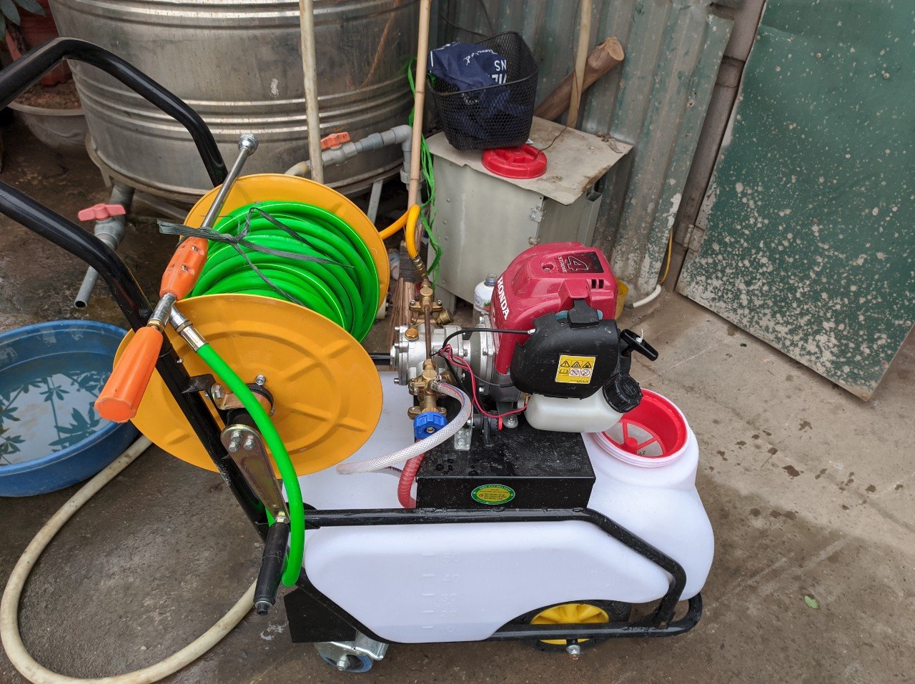 Máy Phun Thuốc Đẩy Tay yikito nhật Còn vài chiếc e cần thanh lý  LH 0971.239.110