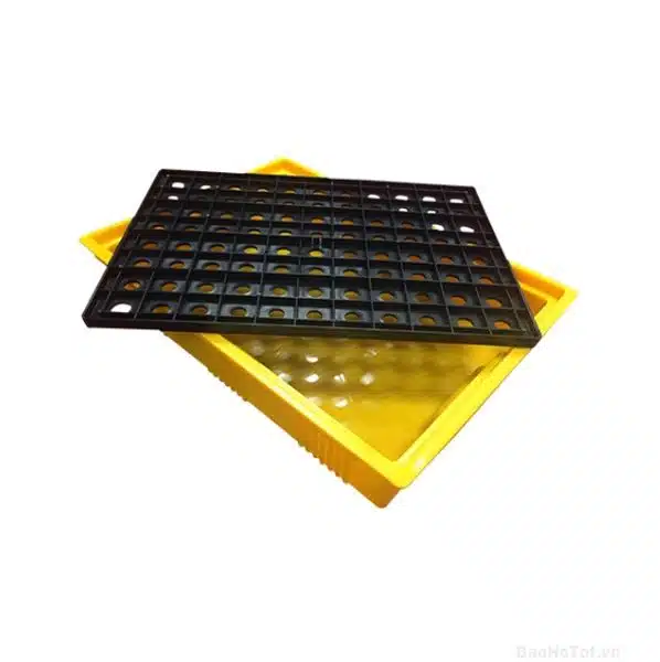 Pallet Chống Tràn Hóa Chất Dùng Trong Phòng Thí Nghiệm – UCK0017