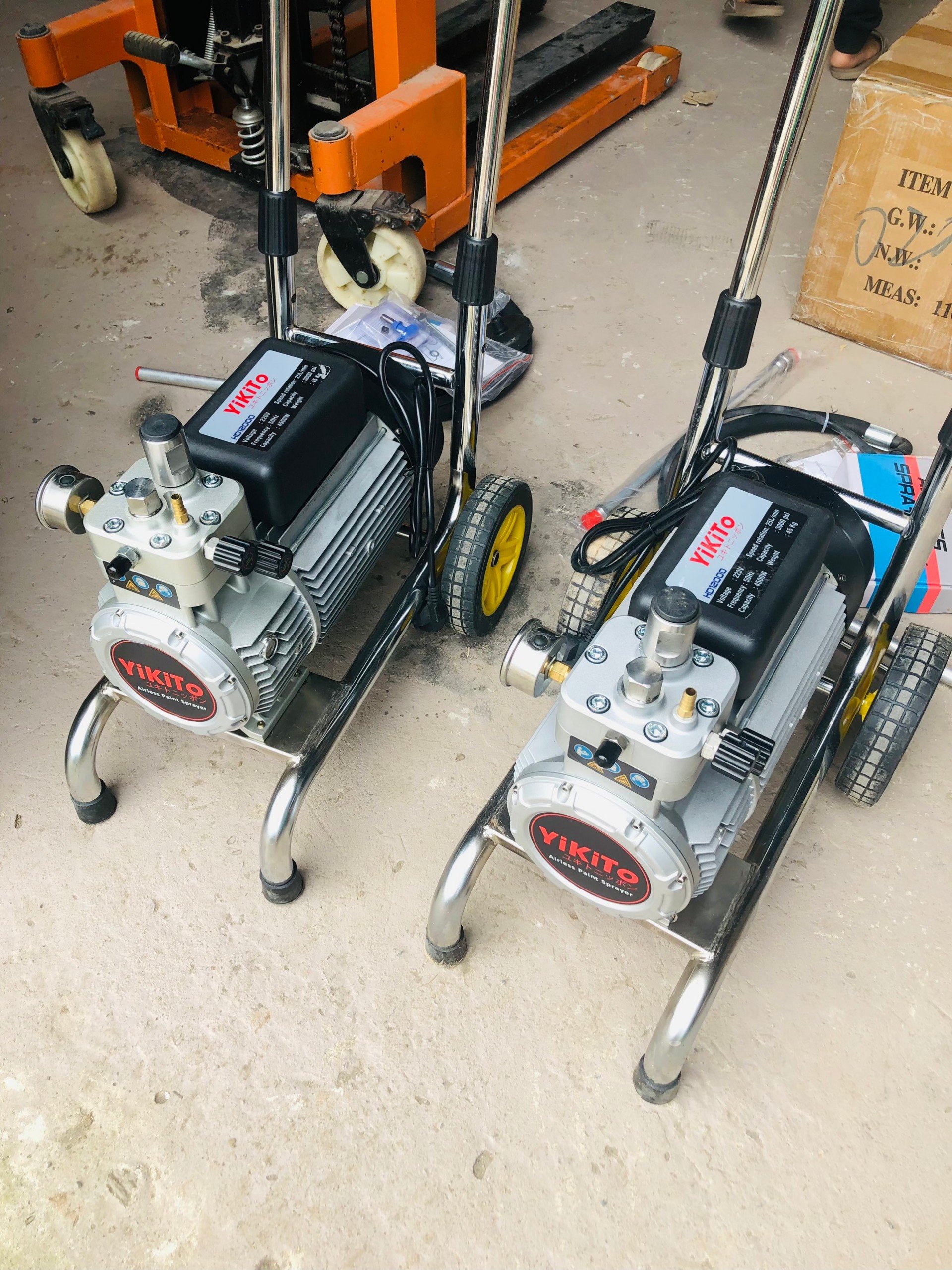 Máy Phun Sơn HD12000