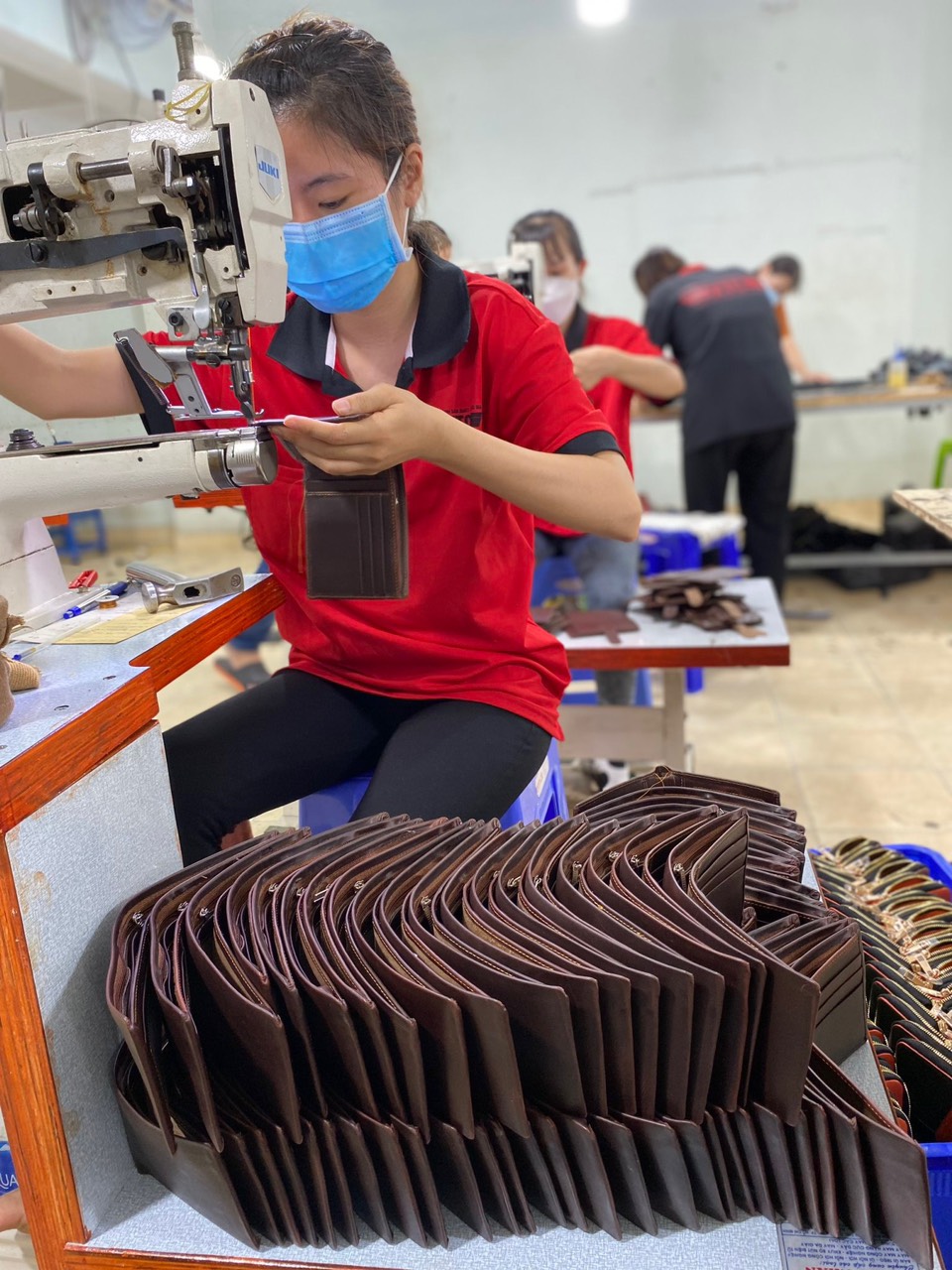 Xưởng thời trang đồ da thật tại TPHCM tìm đối tác