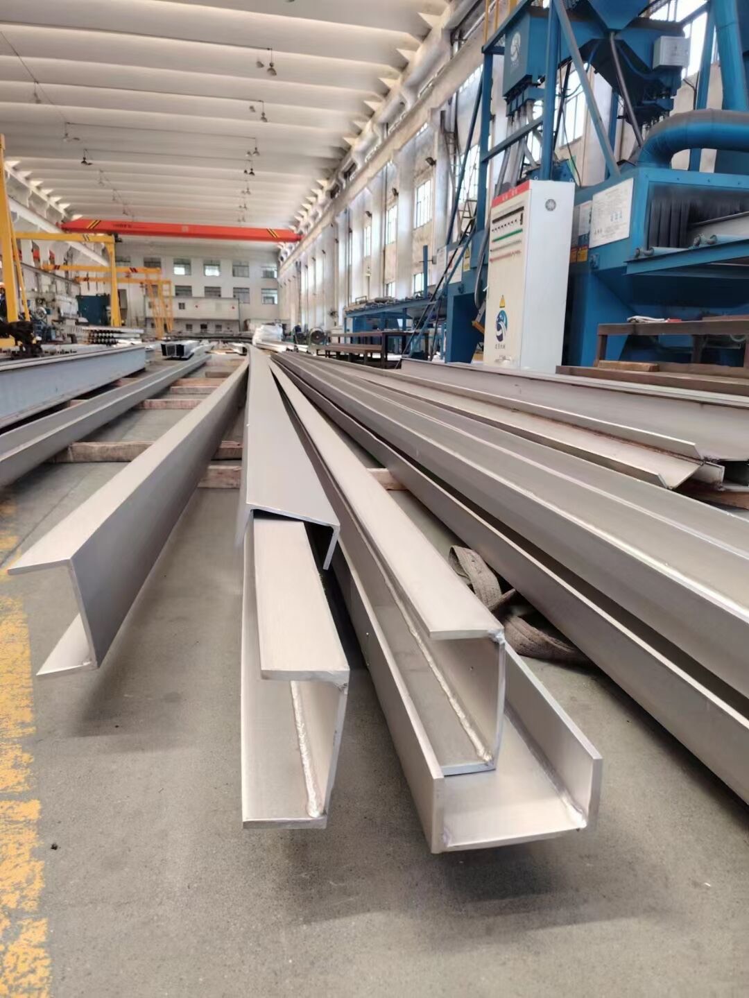 THÉP HÌNH INOX ĐÚC - DẬP