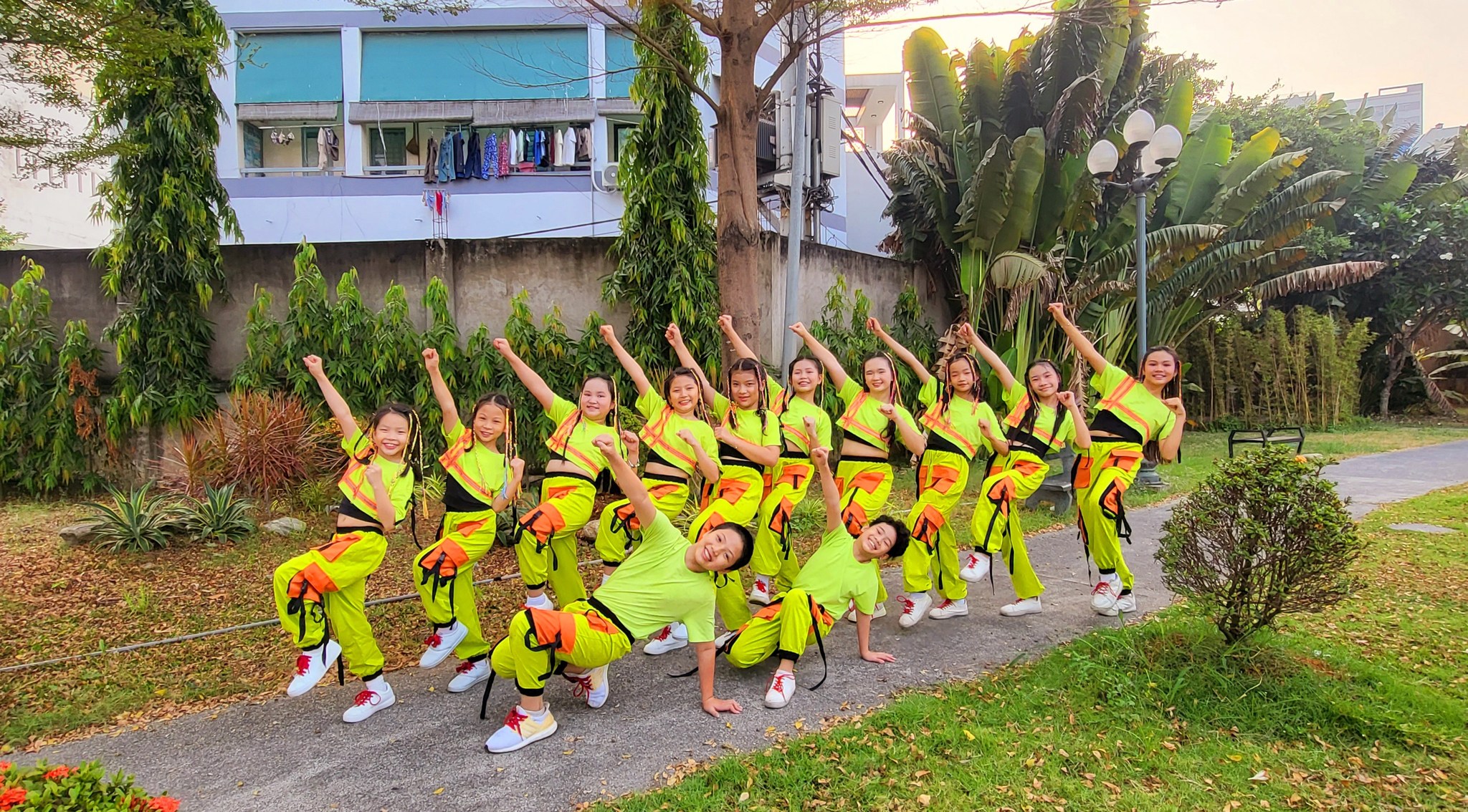 Chiêu sinh nhảy hiện đại các quận ở Sài Gòn