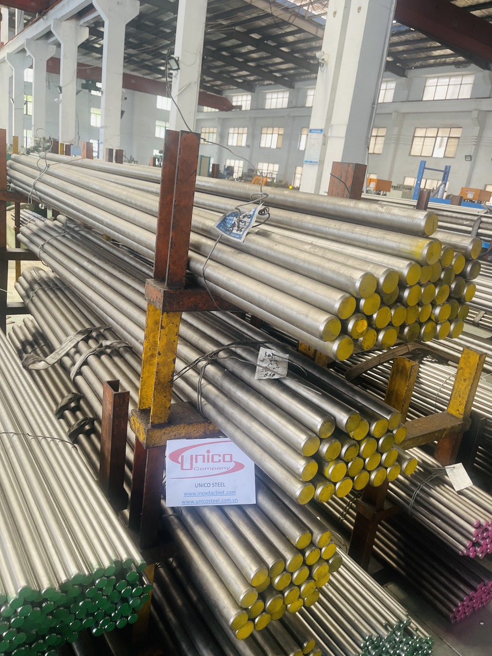 Inox tròn đặc unico giá cả uy tín