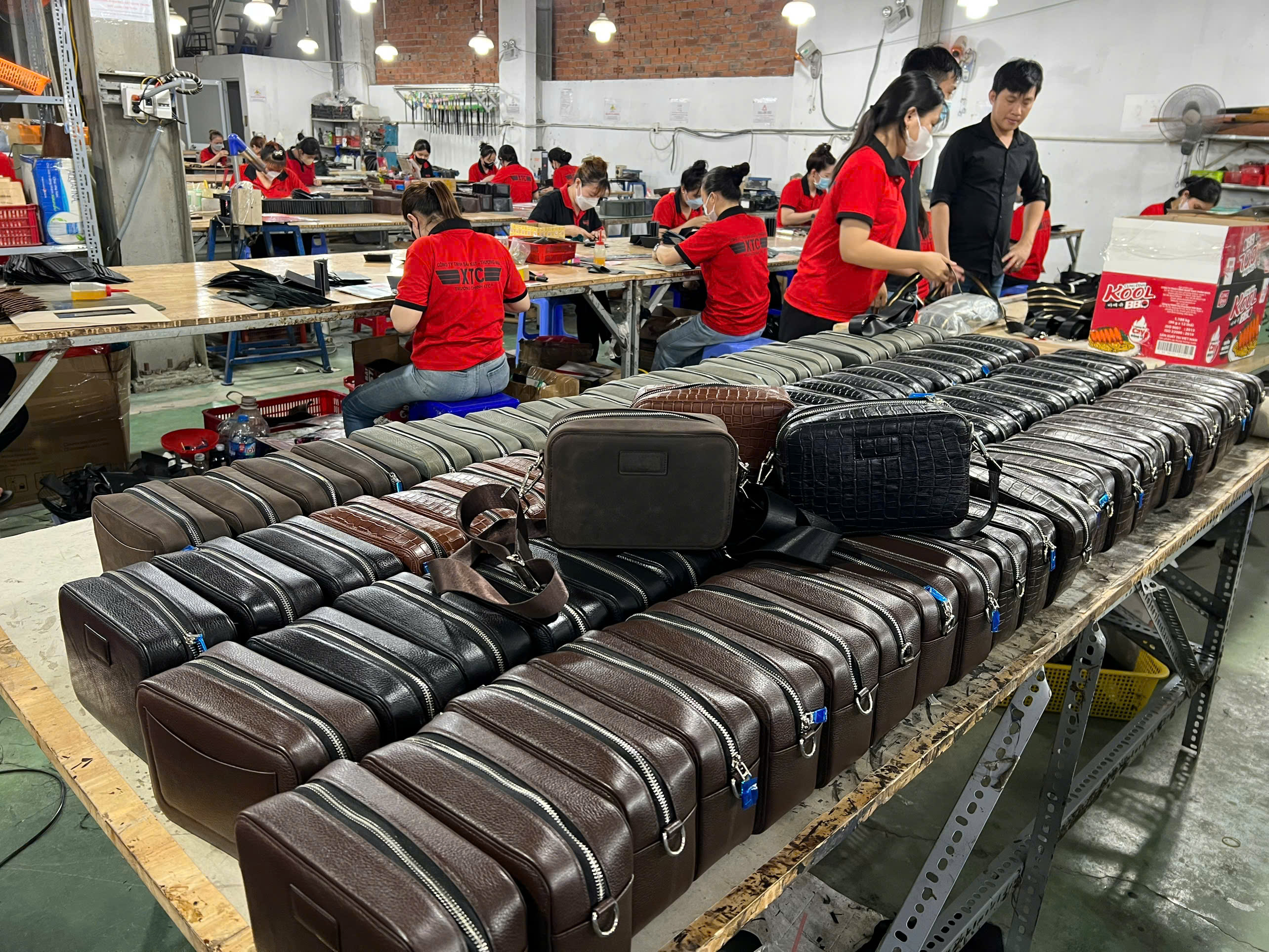 Xưởng gia công quà tặng doanh nghiệp toàn quốc