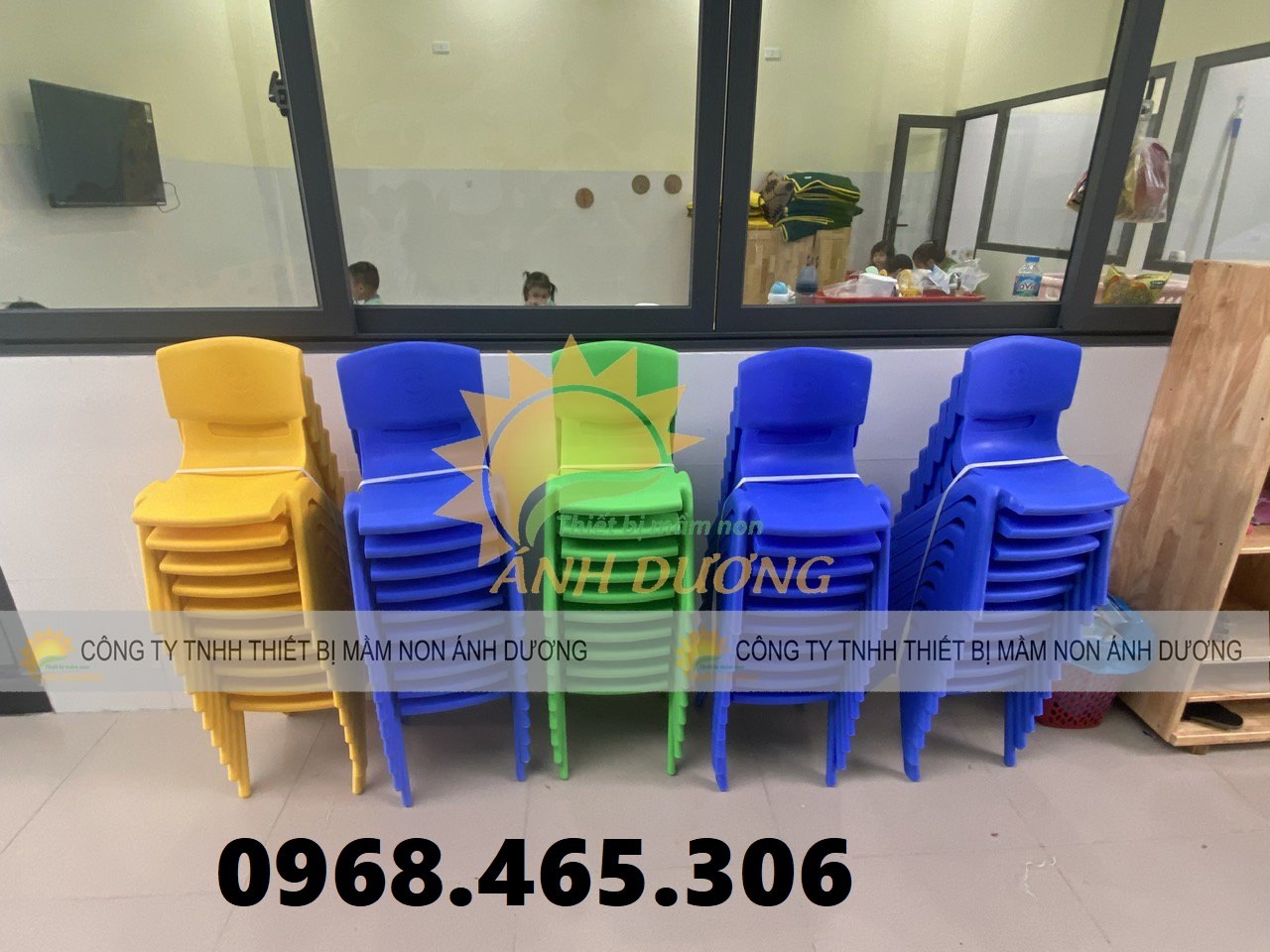 Ghế nhựa mầm non nhập khẩu chất lượng cao