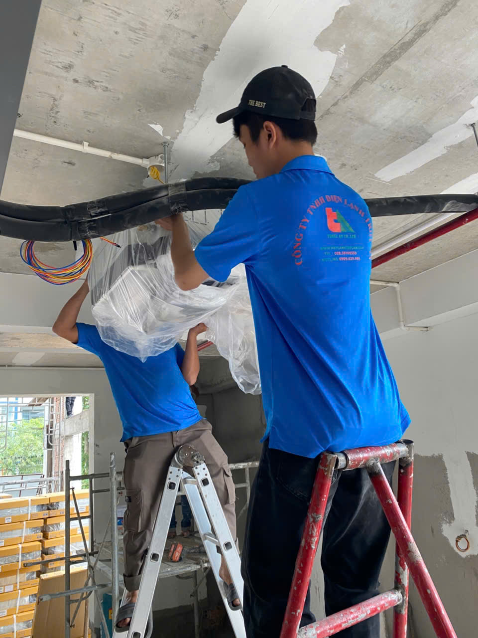 Máy lạnh âm trần Aqa- NC30TRN