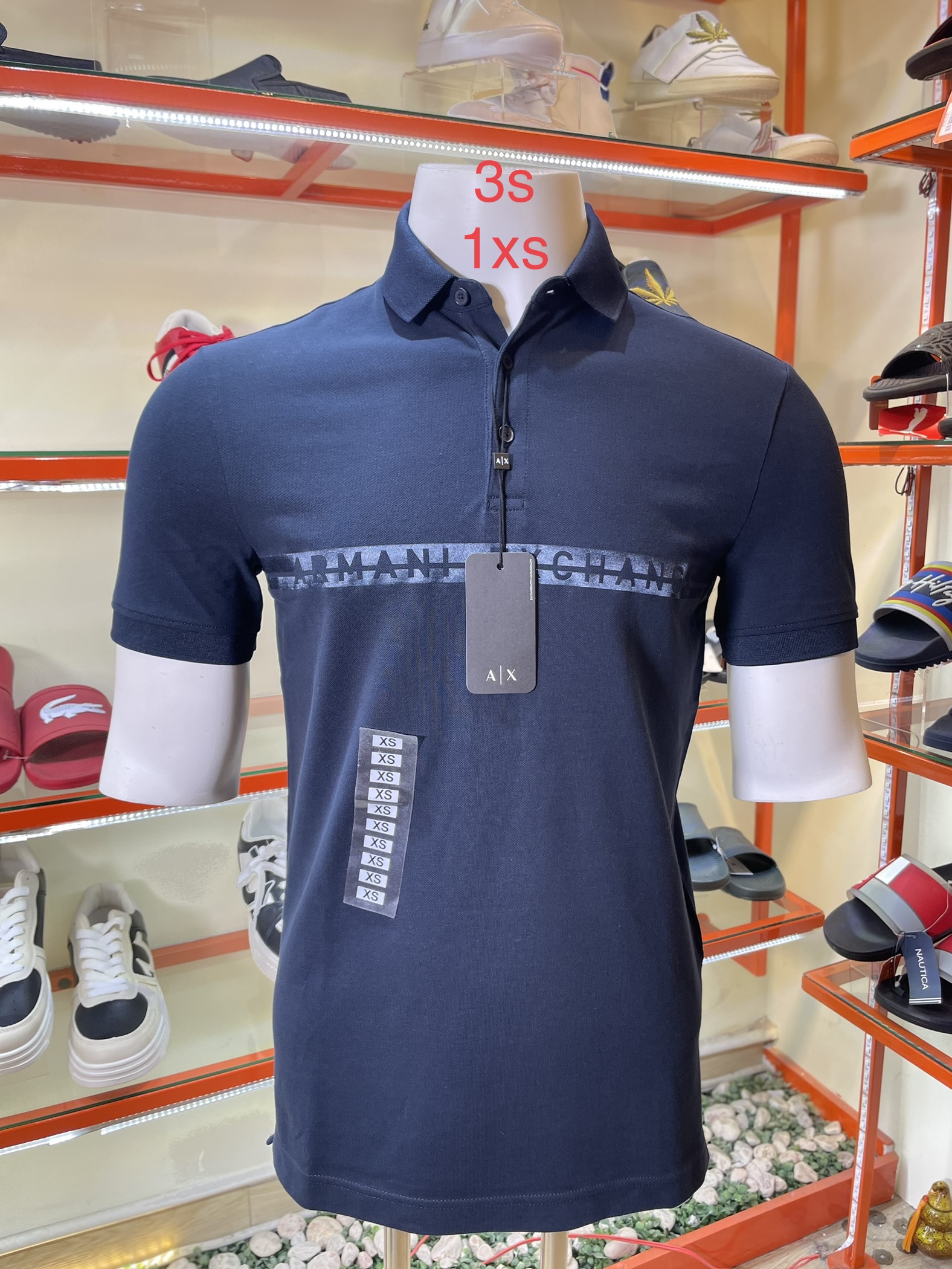 Áo polo A/X cực kì là ưu đãi tại Thiên đường hàng hiệu