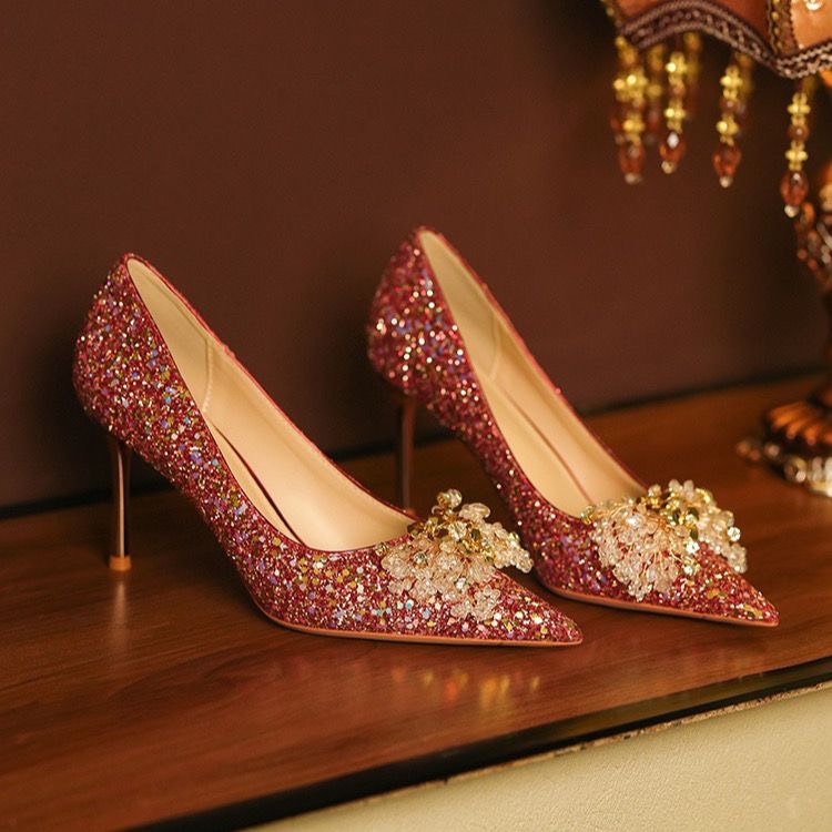 KwaiiSneaker - Đội ngũ nhân viên chuyên nghiệp, tận tình