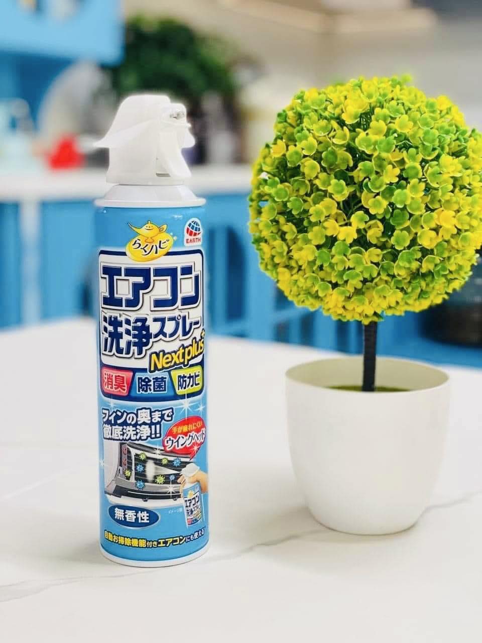 Bình xịt vệ sinh điều hòa 420ml Nhật Bản