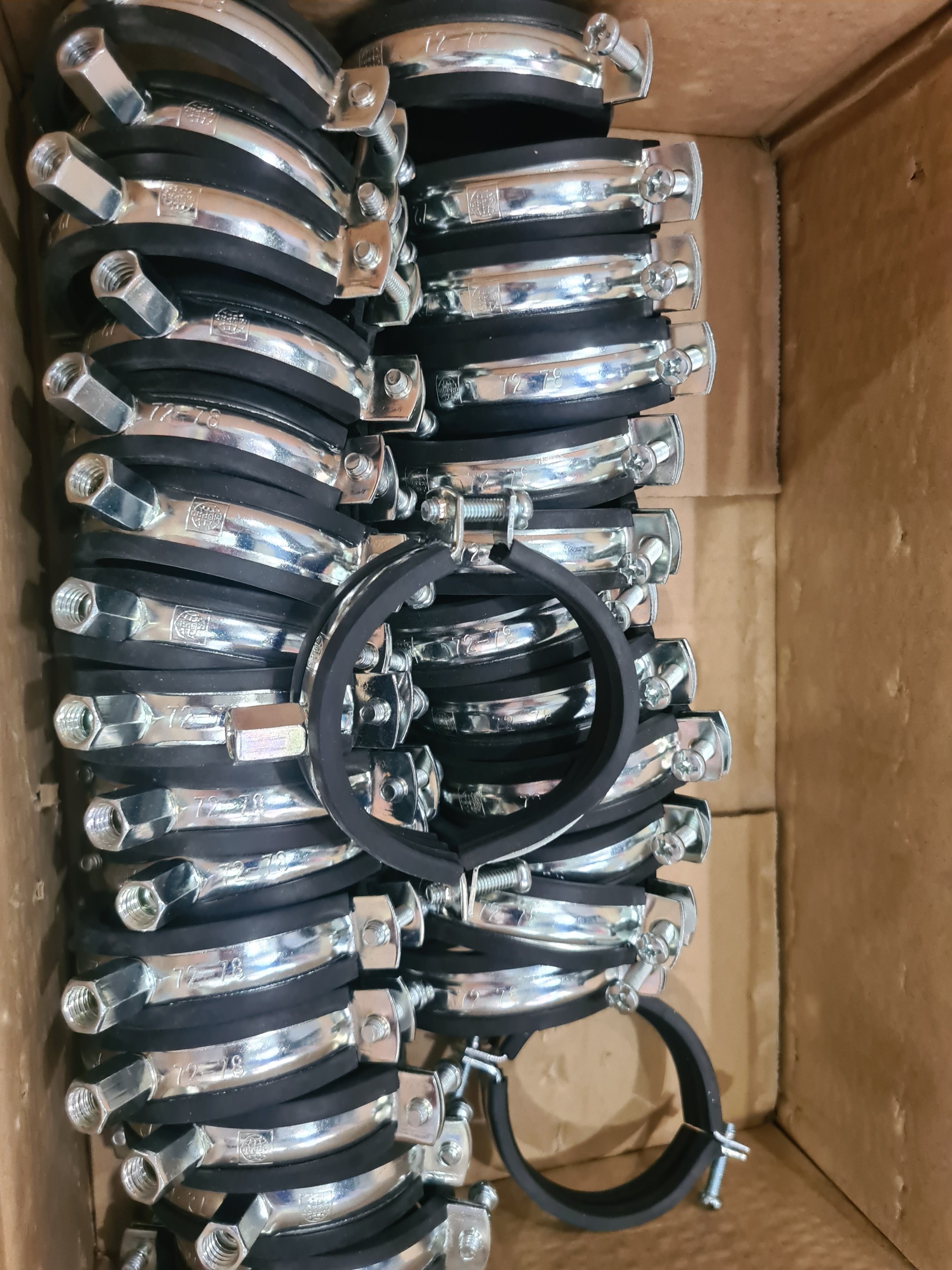 Kẹp ống thép, Kẹp ống sắt, Cùm omega inox