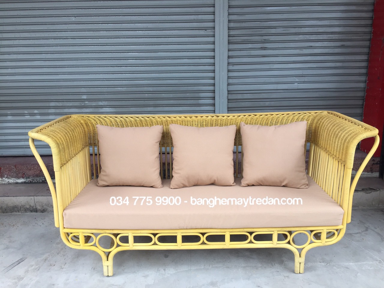 Sofa ghế mây dài phòng khách