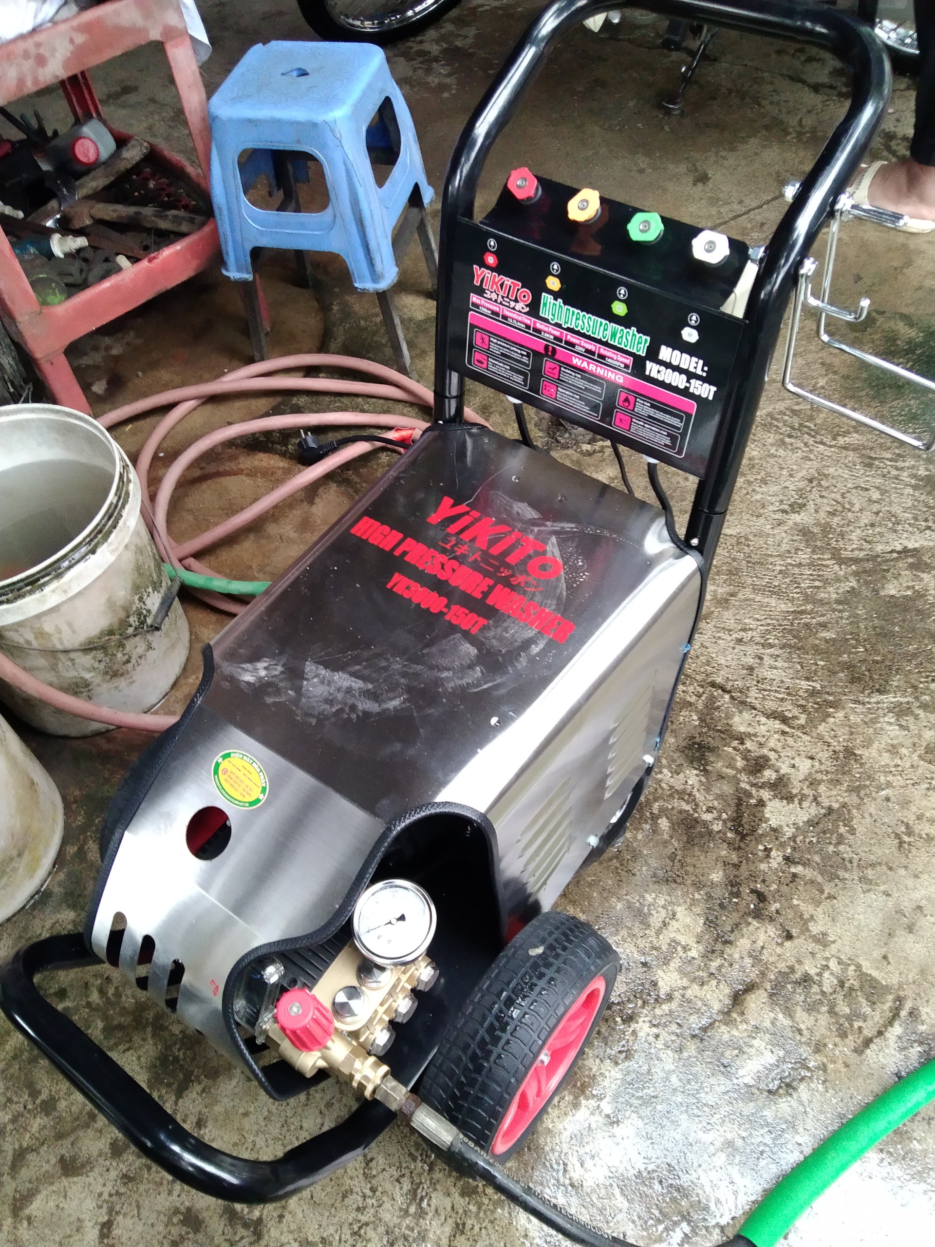 Máy rửa xe cao áp chính hãng 3kw YIKITO YK3000-150T.