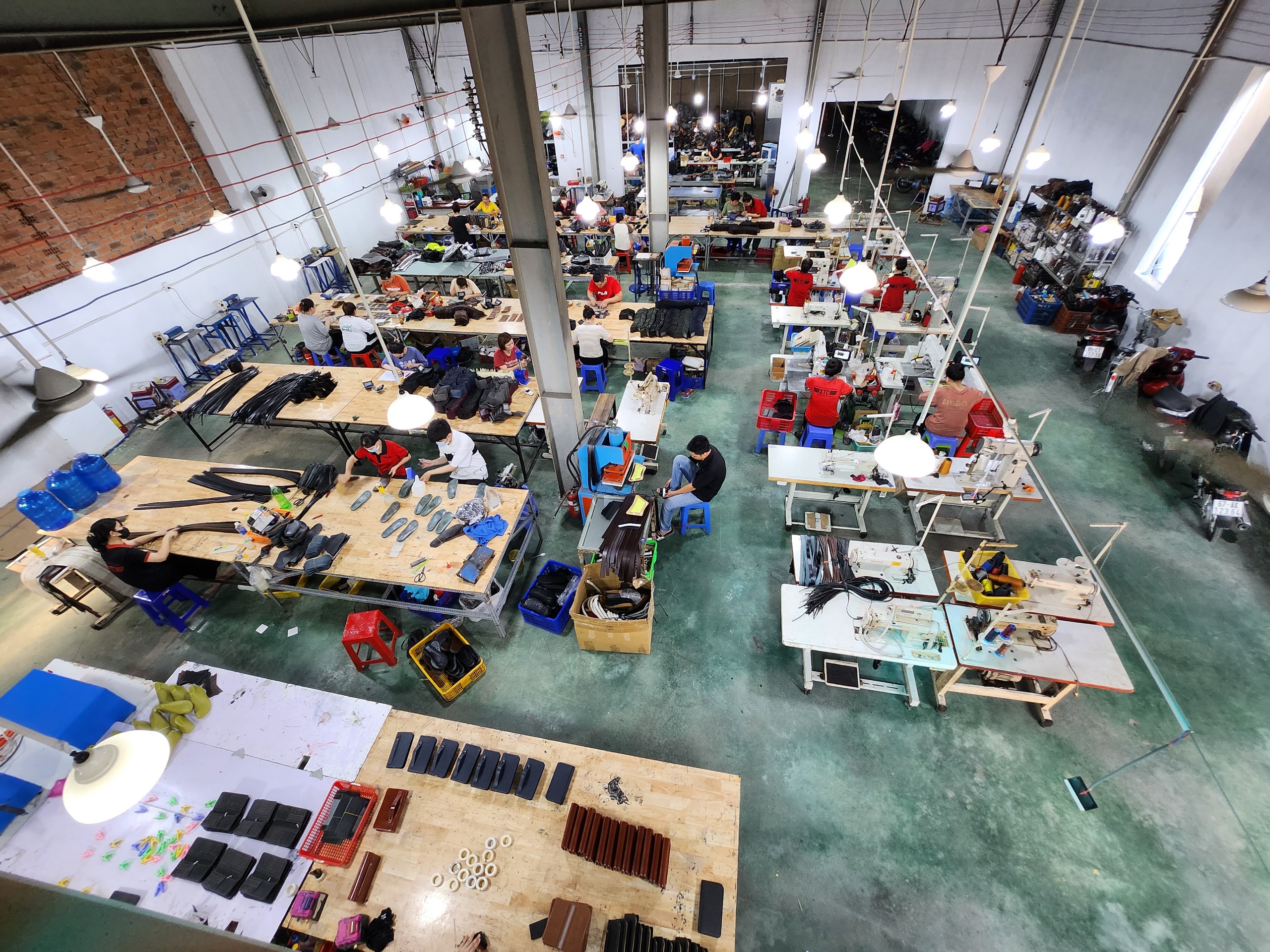 Xưởng sản xuất trực tiếp đồ DA - cầm tìm đối tác