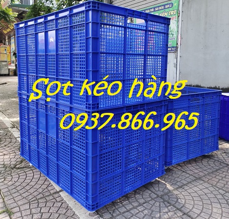 Sọt dùng trong phân xưởng, sọt nhựa có 5 bánh xe dưới đáy, sóng nhựa