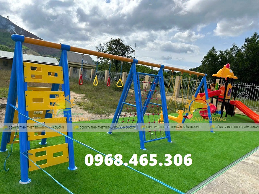 Thang leo cầu trượt xích đu liên hoàn dành cho trường mầm non