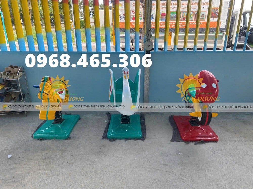 Thú nhún lò xo con ngựa, con voi dành cho trẻ em