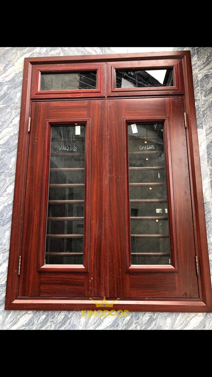 Giá Cửa Thép Vân Gỗ Tại Quận 6 - Vận Chuyển Tận Nơi