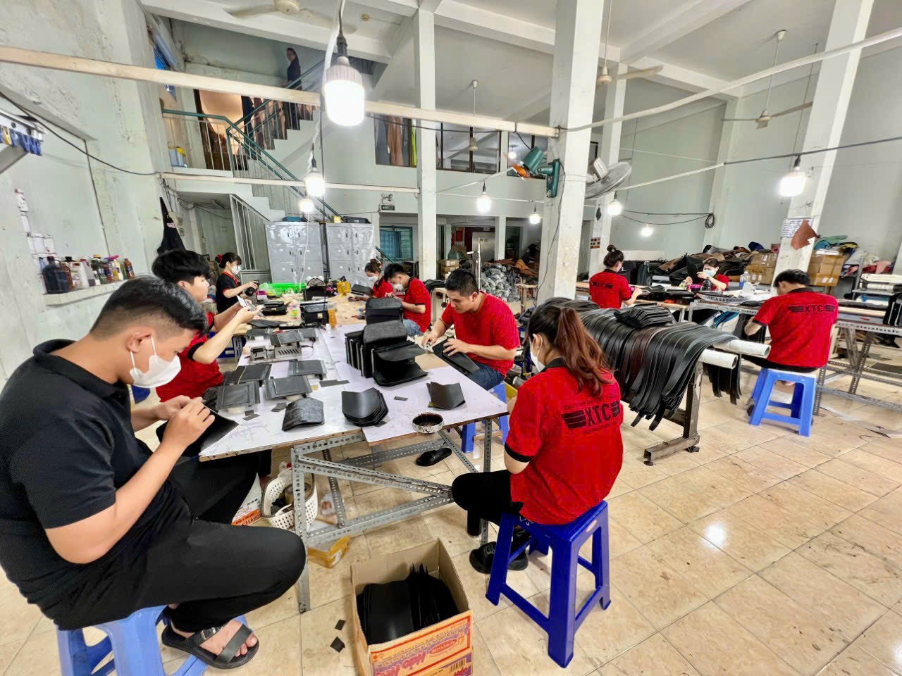 Xưởng sản xuất đồ da thật nhận in LoGO theo thương hiệu riêng #MIỄN PHÍ