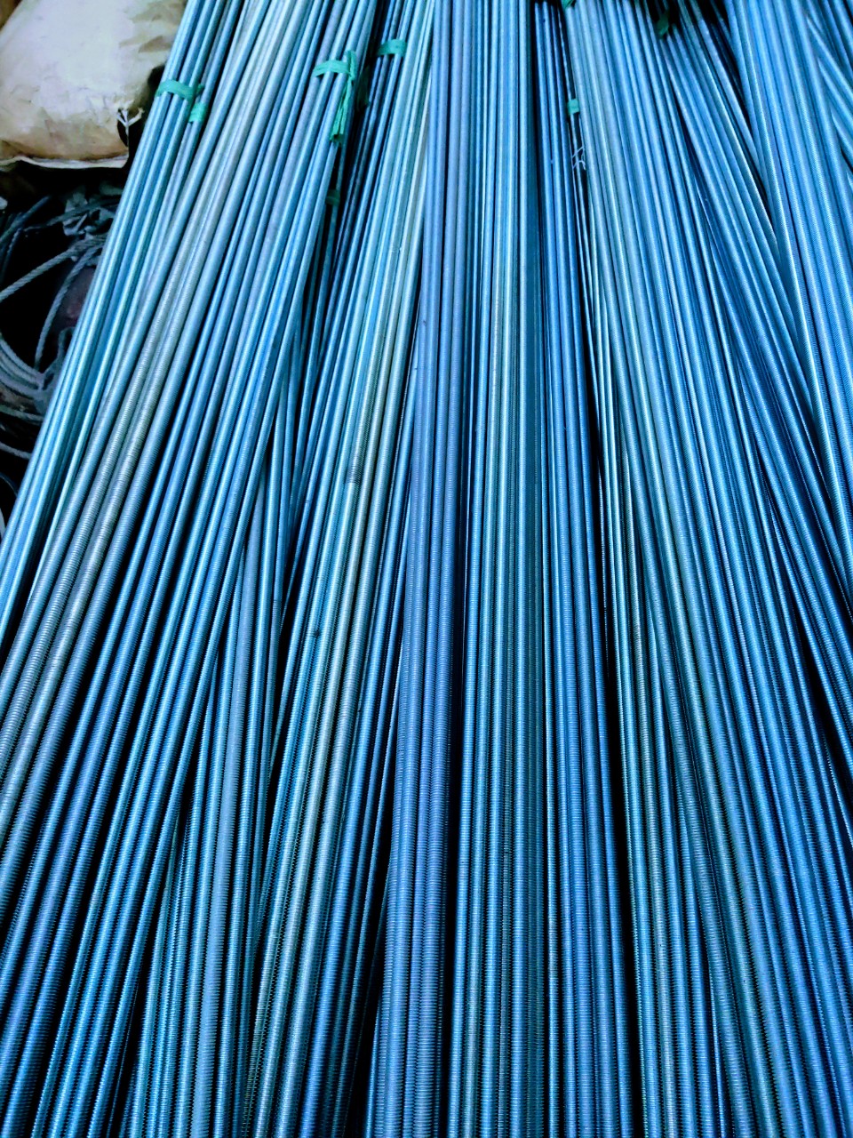 Ty ren suốt , ty ren 2 đầu (thép mạ kẽm / inox 304, 201)