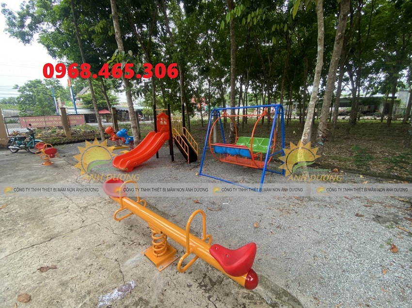 Bập bênh lò xo trẻ em 2 chỗ ngồi, 4 chỗ ngồi nhập khẩu