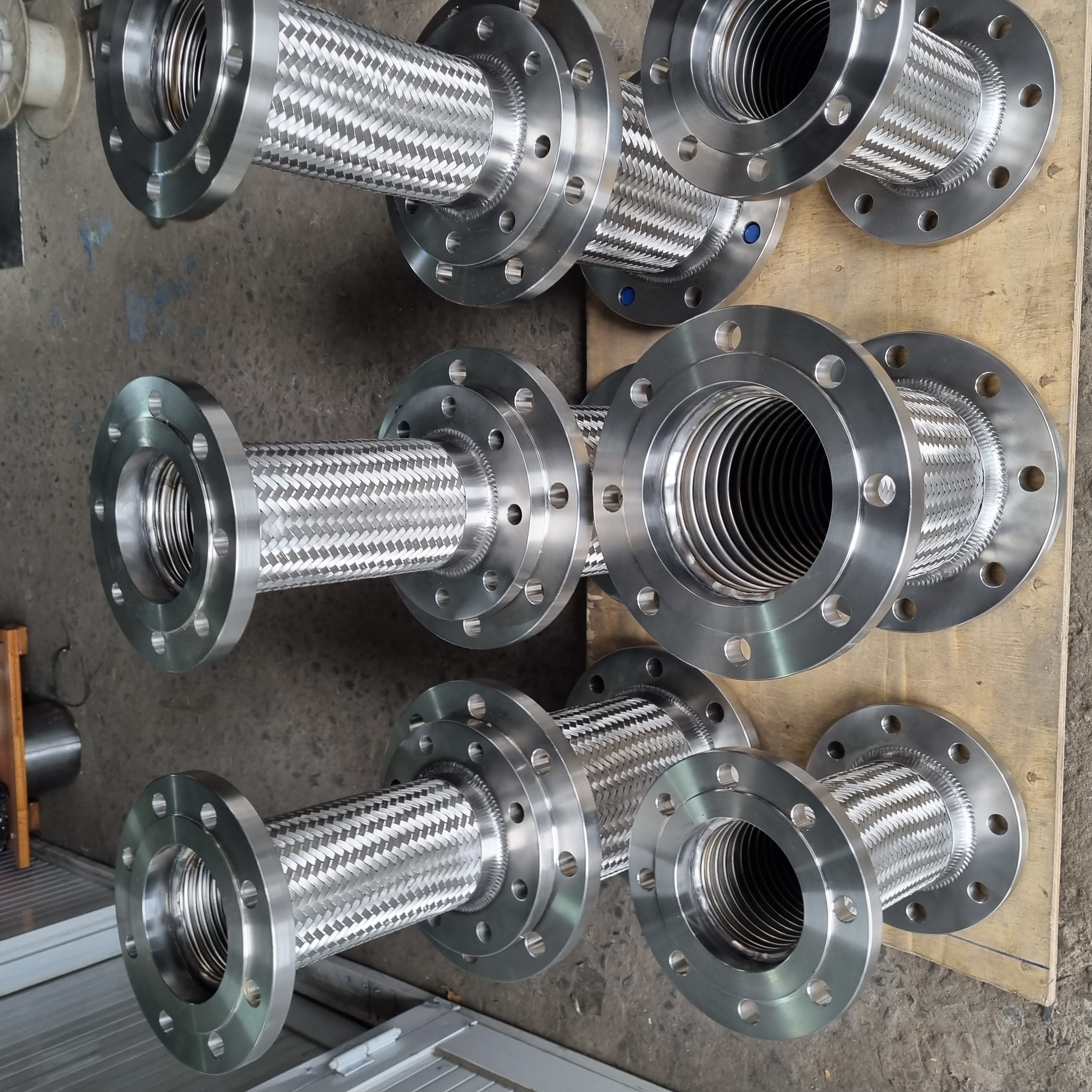 ỐNG KHỚP NỐI MỀM KẾT NỐI 2 ĐẦU MẶT BÍCH PN16