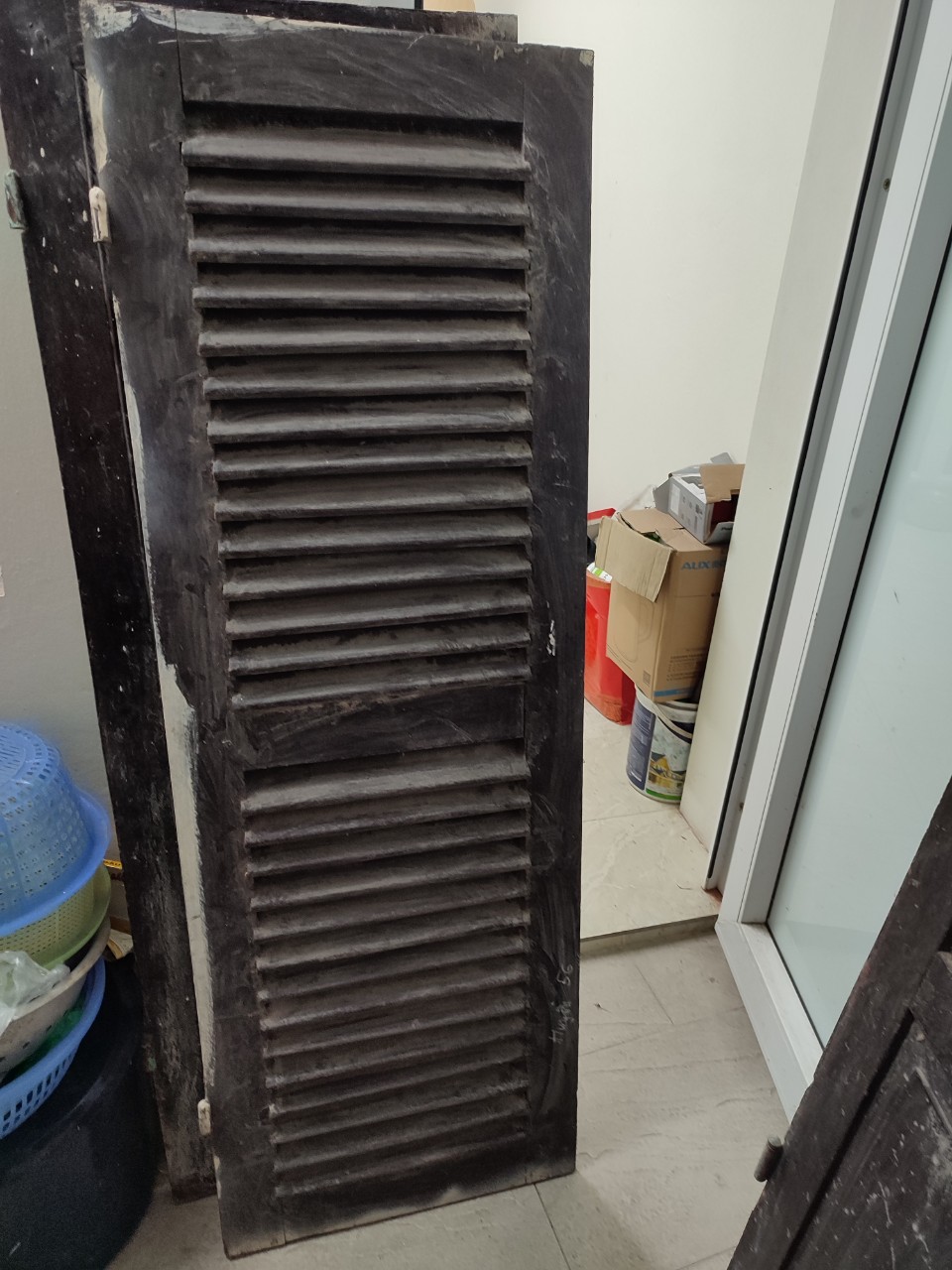 Thanh lý cửa đi và cửa sổ