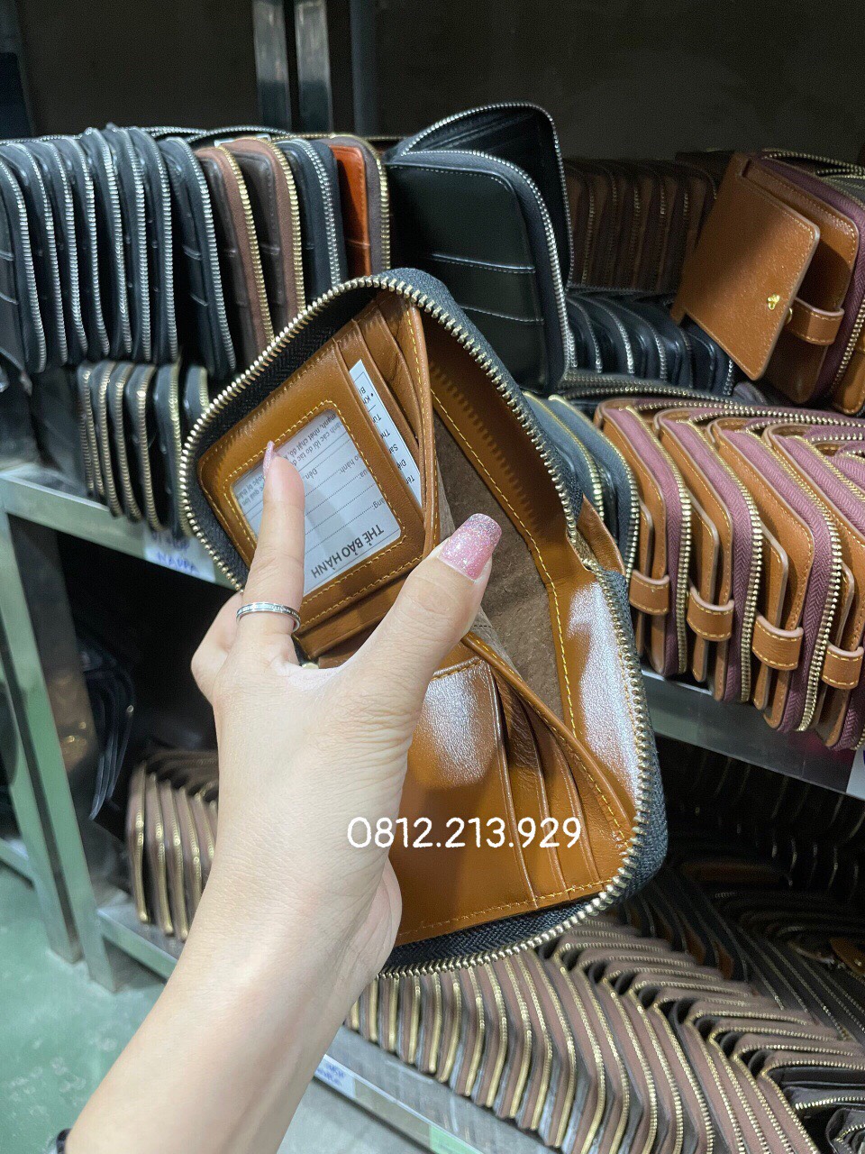 Sản Xuất Đồ Da Cao Cấp Tận Xưởng