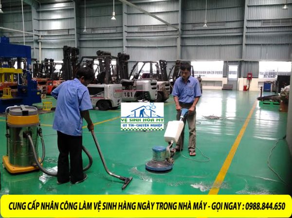 Vệ sinh làm sạch Hòa Mỹ, quét màng nhiện nhà xưởng