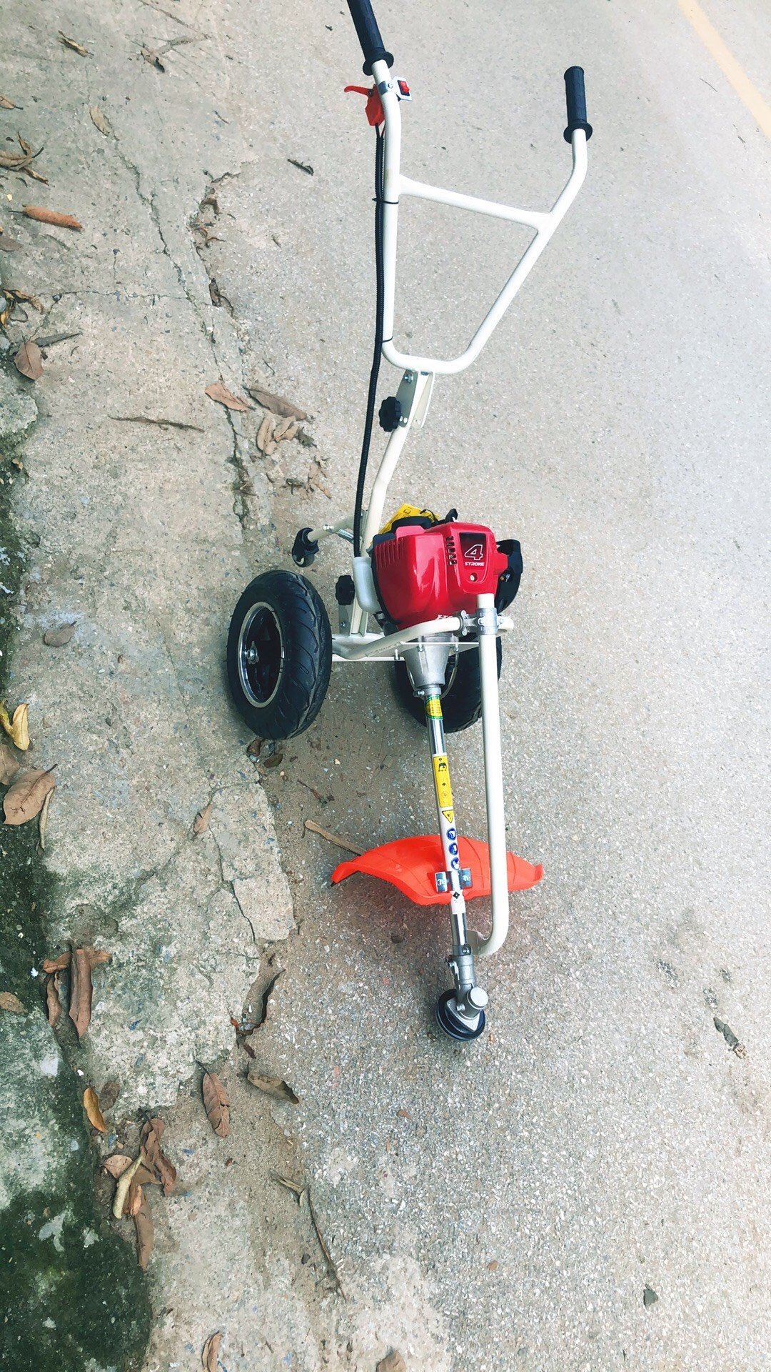 Máy Cắt Cỏ Động Cơ Honda GX35 Hoạc Yikito GX35 Đẩy Tay