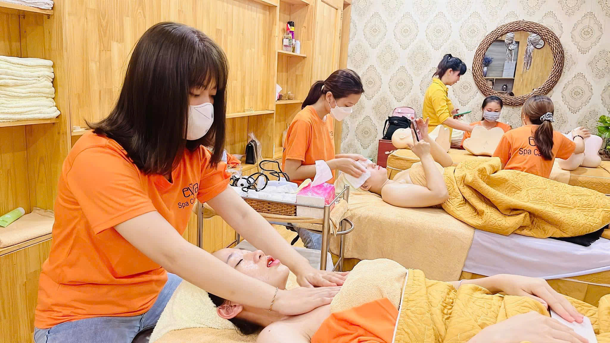 ĐÀO TẠO NGHỀ SPA: Phun xăm thẩm mỹ, chăm sóc da chuyên sâu, chăm sóc body
