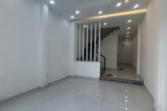 Bán nhà Mặt Tiền Lê Lai - giao Đồng Đen, Bàu Cát, DT: 3,8x17, 3 Tầng - 4PN, chỉ