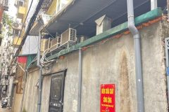 BÁN ĐẤT 56m2  MT 6,8m  ĐỐNG ĐA GIÁ 206 tr/m2  NGÕ THÔNG PHONG , LOGOC 3 MẶT