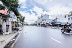 Bán nhà Mặt tiền Dương Quảng Hàm -  ngay Nguyễn Văn Lượng, 3,6x27m, 4 Tầng,  hạ
