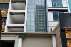Cho thuê nhà NC, 125m2, mt5m, 5T, thông sàn, 100 tr/th. Hoàng Quốc Việt.