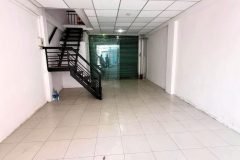 Bán nhà Mặt tiền Đông Hồ - ngay chợ Vải Tân Bình, 4,5x9m - 3 Tầng, tiện Kinh