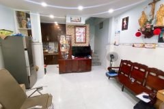 Nhà lô góc Phạm Văn Hai 56m2, 5 tầng BTCT, 6PN, 7WC – 7.6 tỷ