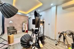 MẶT TIỀN HUỲNH VĂN BÁNH – 5 TẦNG + THANG MÁY – VỪA Ở VỪA KINH DOANH