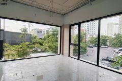CHO THUÊ SÀN VP 95M2  CIPUTRA  ĐỦ PCCC  12 TRIỆU/THÁNG.