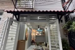 GÒ VẤP - 30M - 1 TRỆT 1 LẦU - 2PN - SHR - GIÀM 300TR - CHỈ CÒN 3.95 TỶ