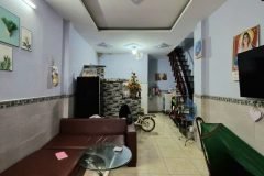 NHÀ HẺM ĐỐI DIỆN  NHÀ THỜ HÒA BÌNH - BỆNH VIỆN QUÂN Y 175,  ĐƯỜNG SỐ 2 – PHƯỜNG