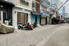Cách mạng tháng 8 Quận 10 - Hẻm xe hơi 8m - Nhà đẹp xây mới - 6.5 tỷ thương