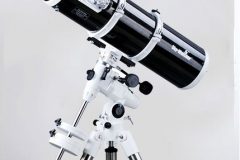 KTV phản xạ Sky-Watcher 150f750 (F5) Parabol kèm chân EQ3-D ống thép