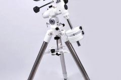 Kính thiên văn Bosma tổ hợp D150F1800 kèm chân CG4