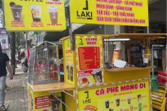 in thi công dán decal xe bán mang đi