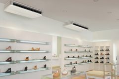 Lắp Đặt Máy Lạnh Áp Trần Toshiba Cho Showroom