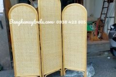 Bình phong mây đan kín lưới trám