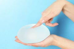 Tìm hiểu bao xơ túi ngực và bí quyết giữ vòng 1 mềm mại sau nâng ngực