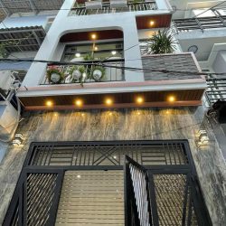 Nhà 70m2, ở & cho thuê 250 triệu 1 năm ,5.8tỷ