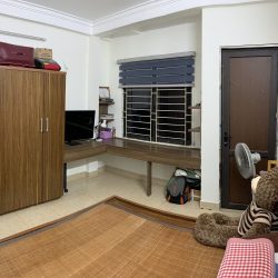 Khép kín, giá 3,2tr, 20m², ngõ 42 Thịnh Liệt